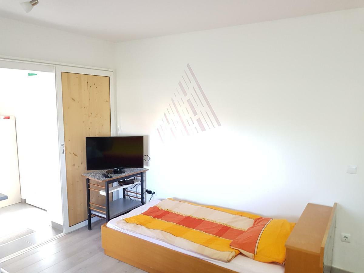 Apartment Brigitte ヴーシ エクステリア 写真
